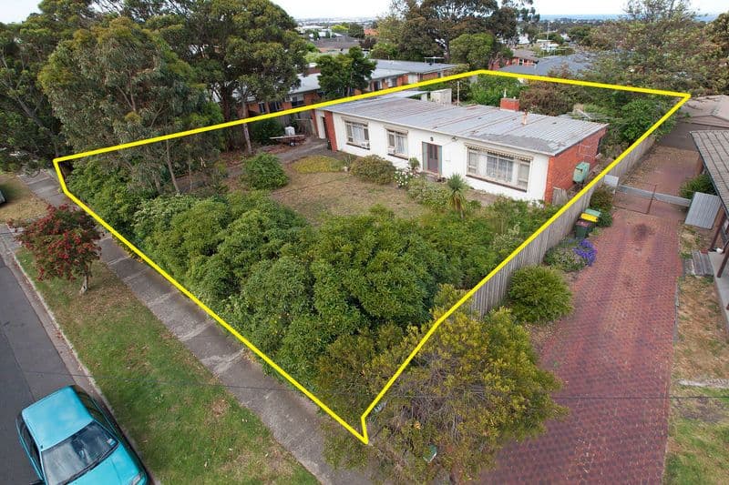 45 Sladen Street, HAMLYN HEIGHTS VIC 3215, Hamlyn Heights - Thumbnail 2