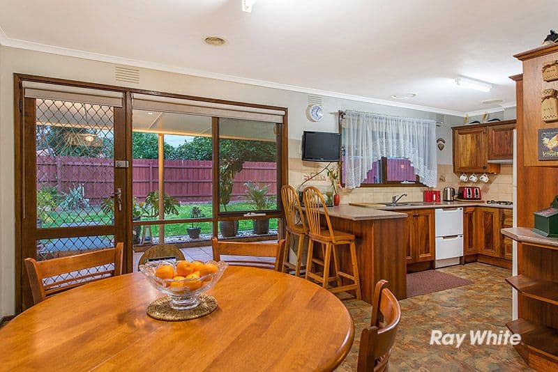 13 Marnebeck Court, Cranbourne VIC 3977, Cranbourne - Thumbnail 3