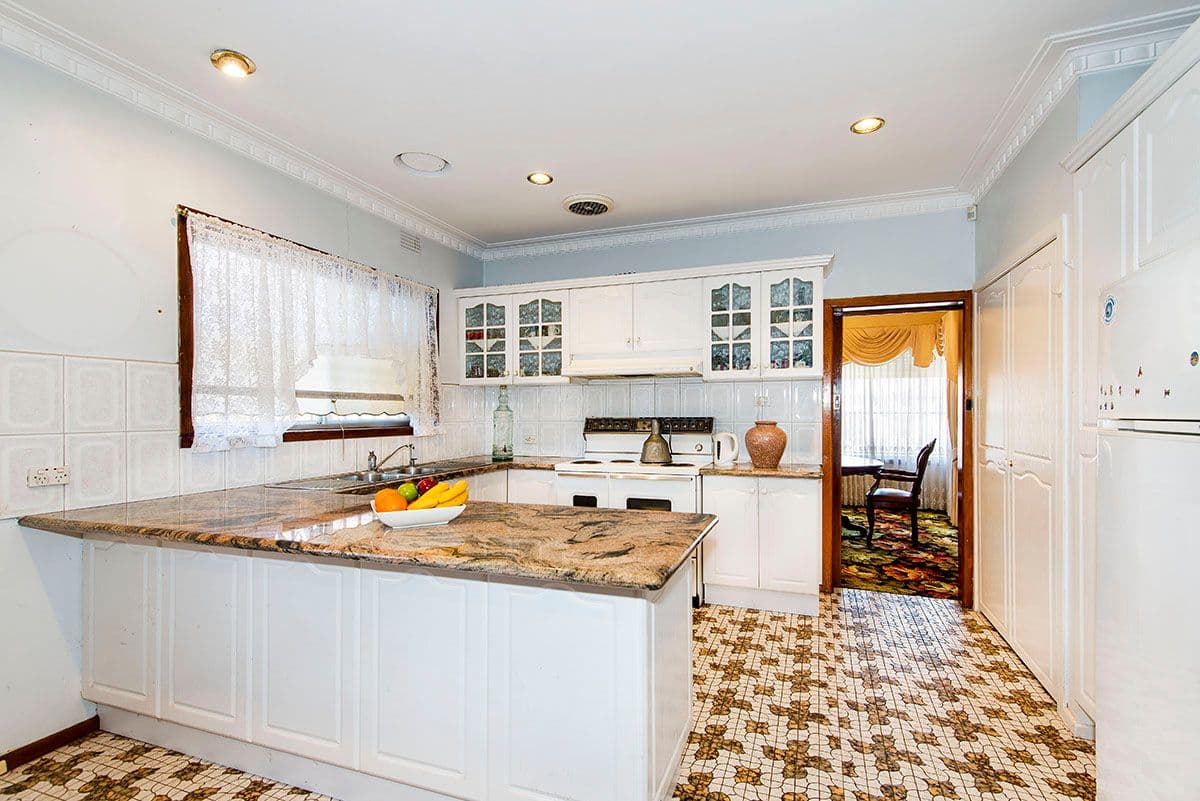 57 Rathcown Road, Reservoir VIC 3073, Reservoir - Thumbnail 2