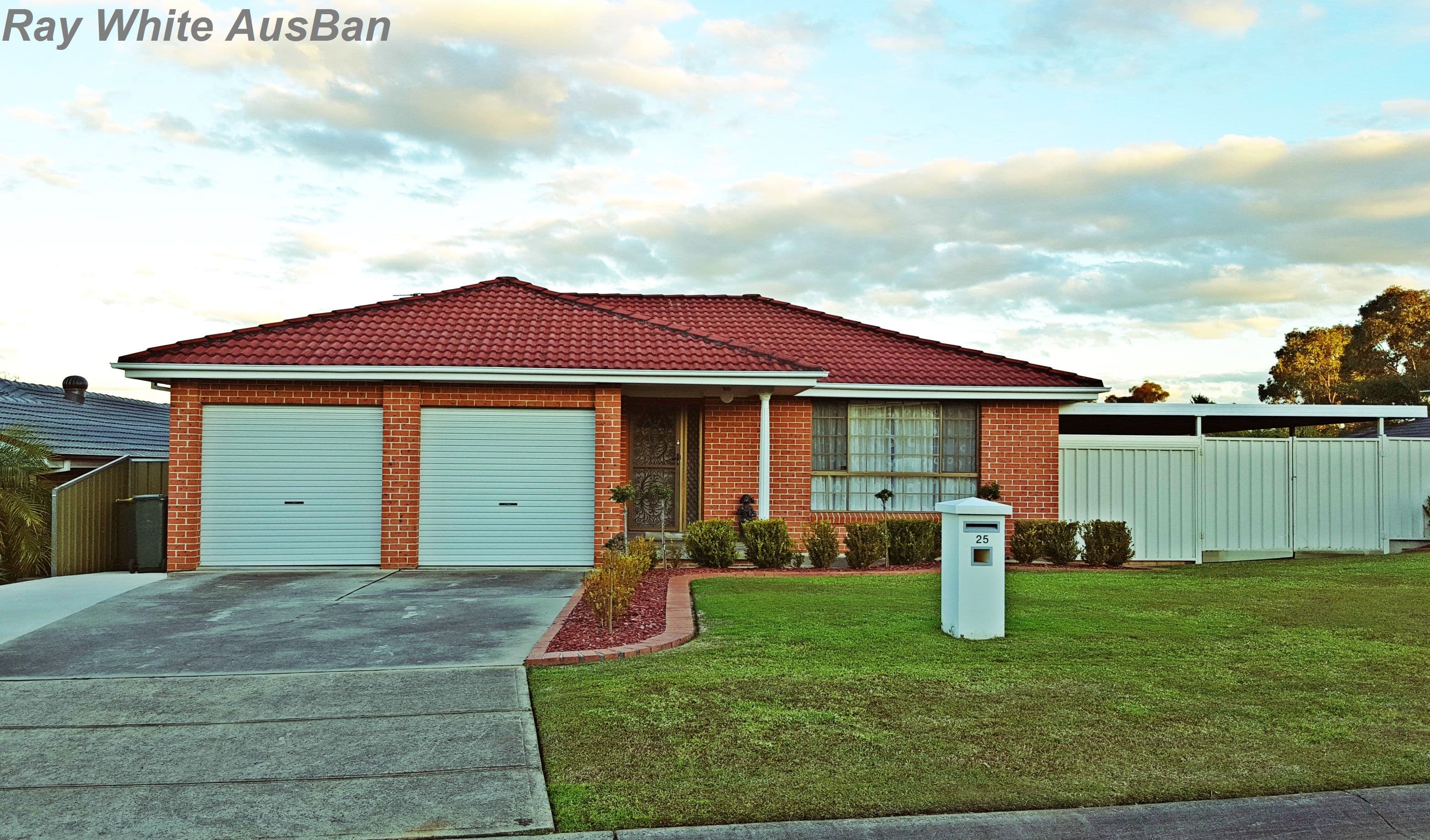 25 Shannon Place, Kearns - Image 1