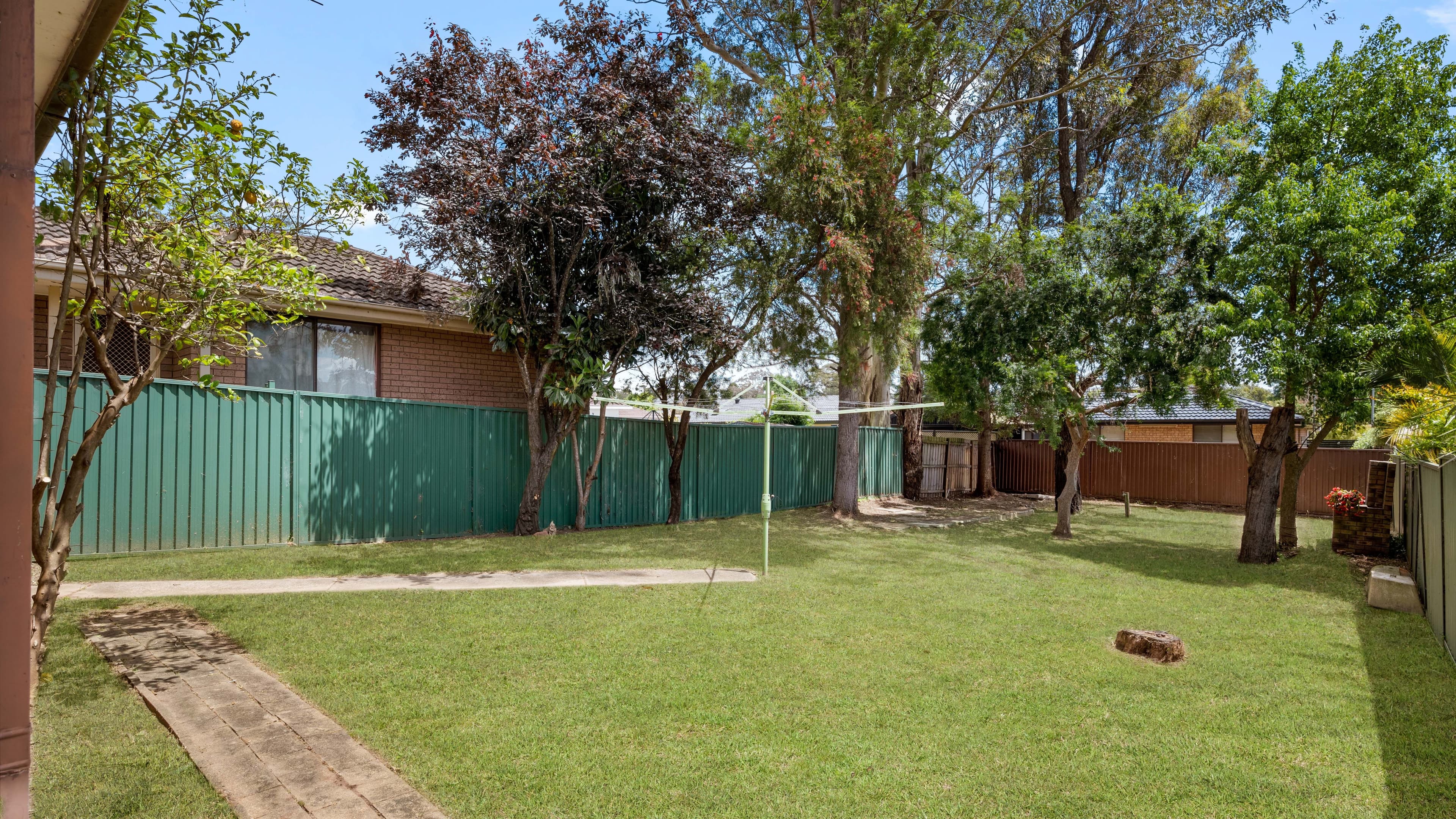 17 Knotwood Avenue, Macquarie Fields NSW 2564, Macquarie Fields - Image 1