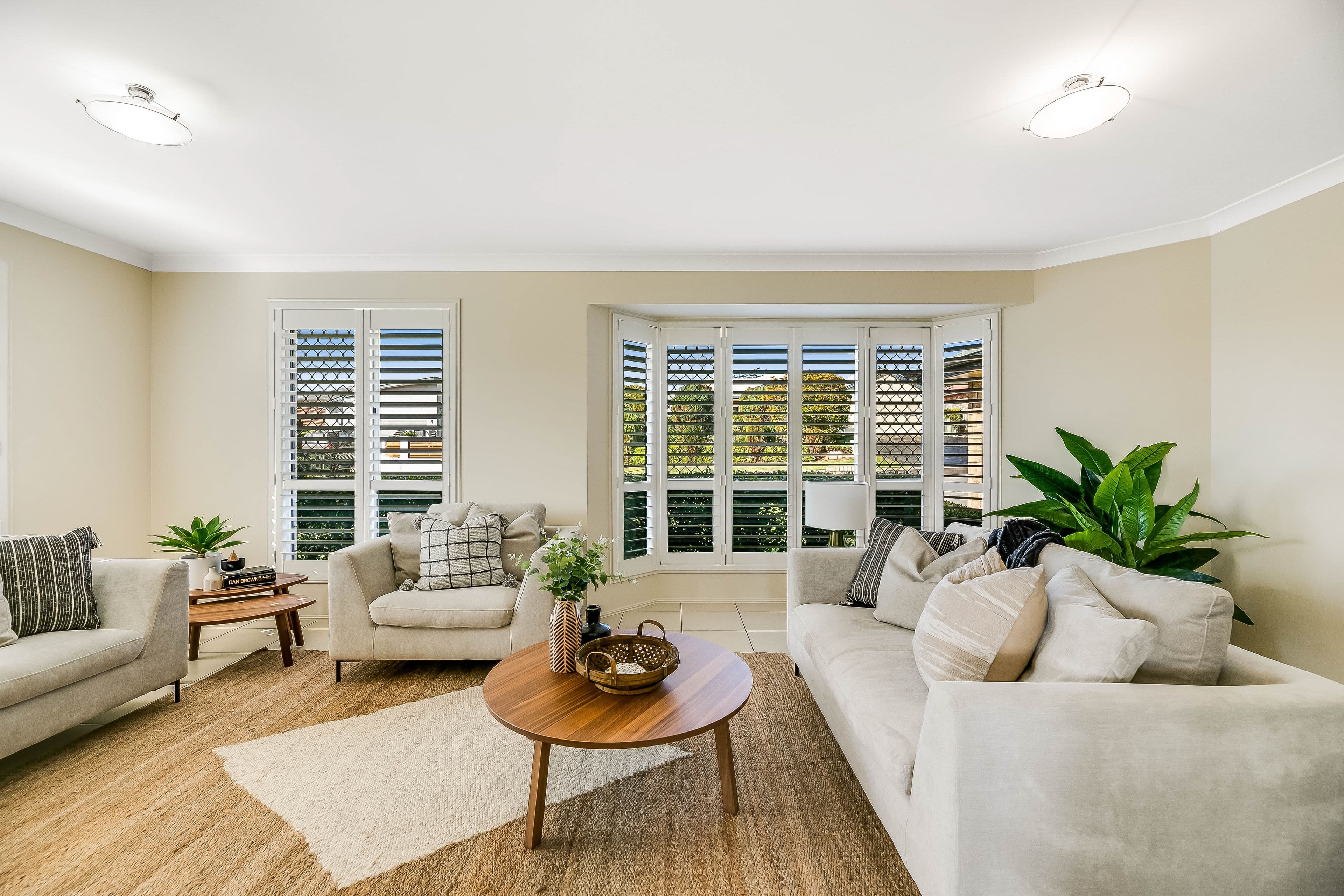9 La Vista Court, Middle Ridge QLD 4350, Middle Ridge - Thumbnail 2