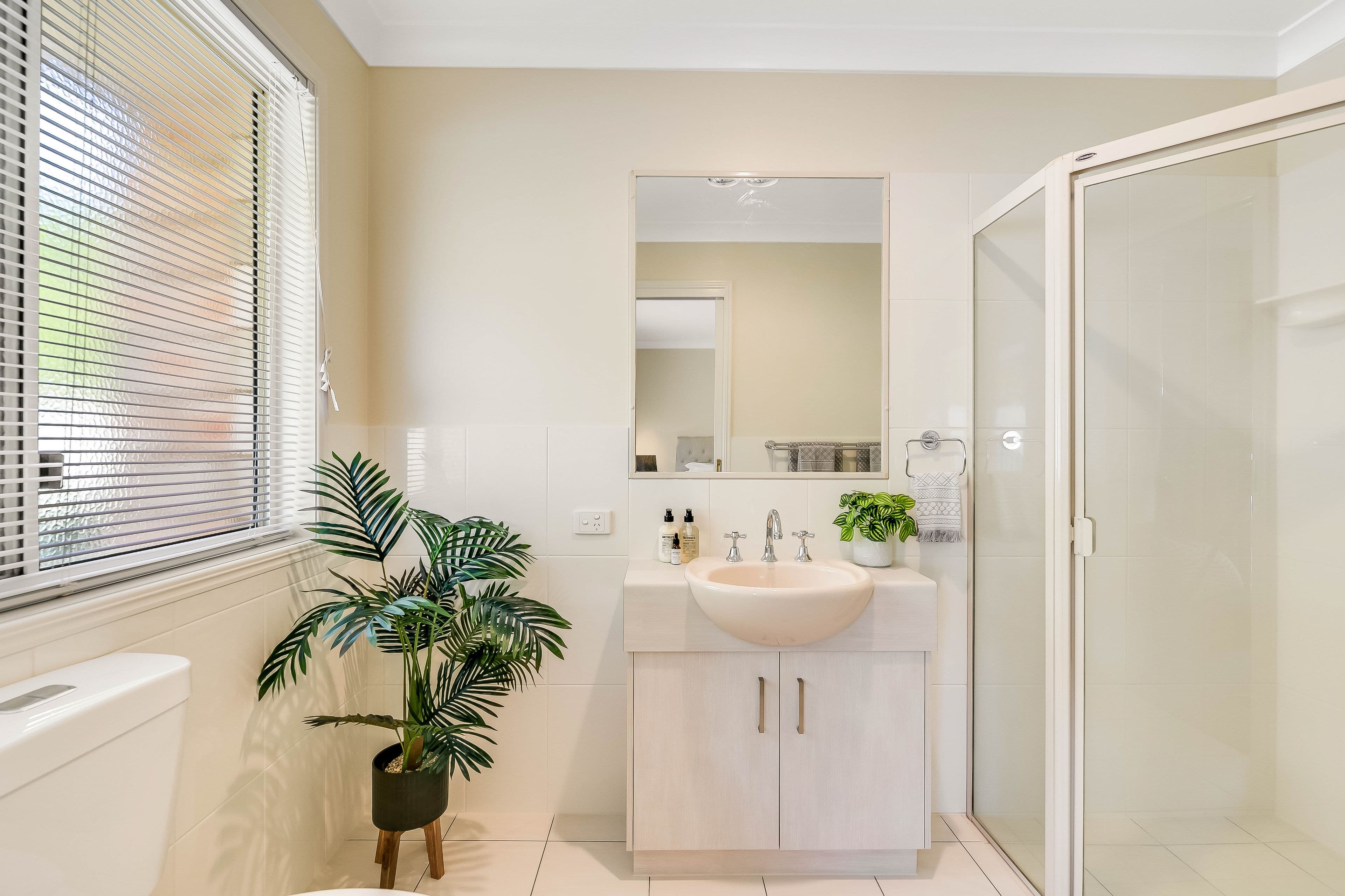 9 La Vista Court, Middle Ridge QLD 4350, Middle Ridge - Thumbnail 7