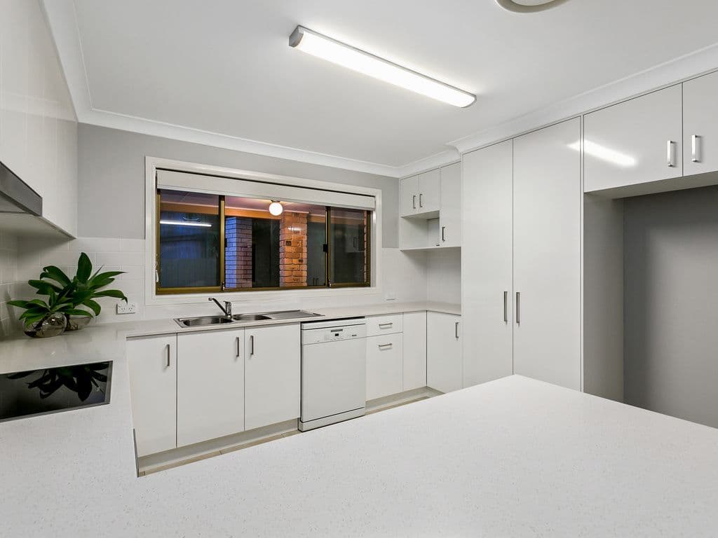 112 Cadogan Street, Carindale QLD 4152, Carindale - Thumbnail 7
