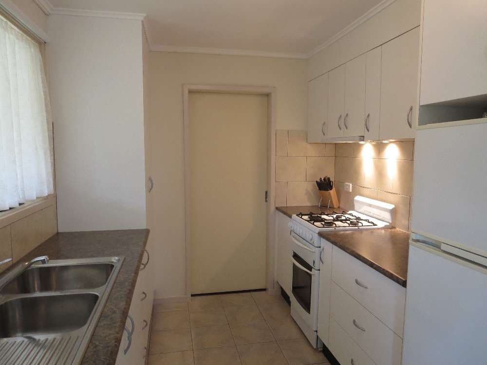 61 Goolagar Crescent, SPRINGDALE HEIGHTS NSW 2641, Springdale Heights - Thumbnail 3