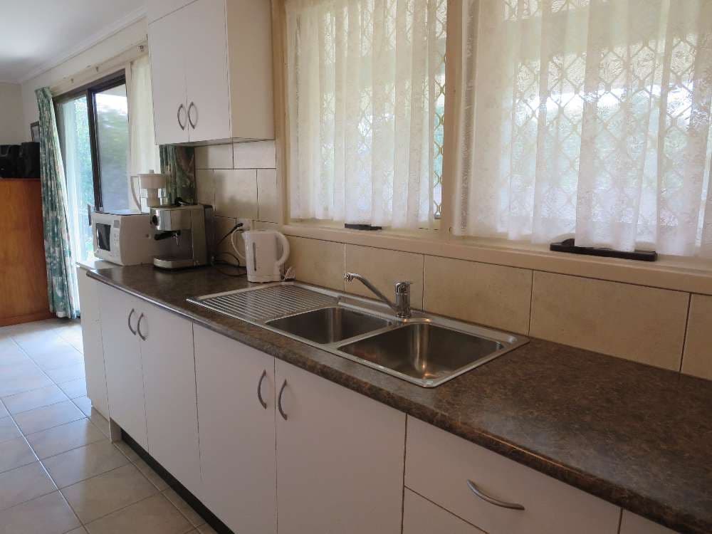 61 Goolagar Crescent, SPRINGDALE HEIGHTS NSW 2641, Springdale Heights - Thumbnail 6