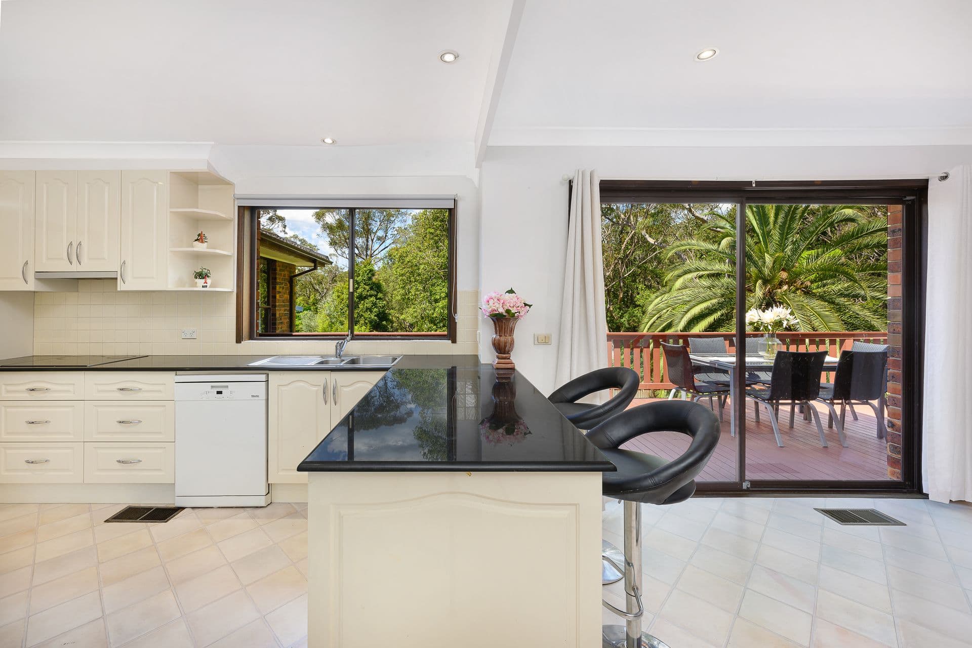 29 Barton Crescent, Wahroonga NSW 2076, North Wahroonga - Thumbnail 3