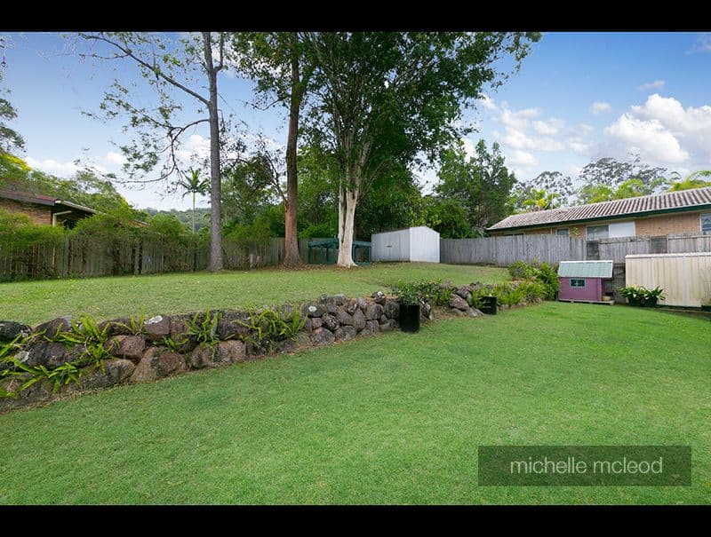 21 Marmindie Street, Chapel Hill QLD 4069, Chapel Hill - Thumbnail 6