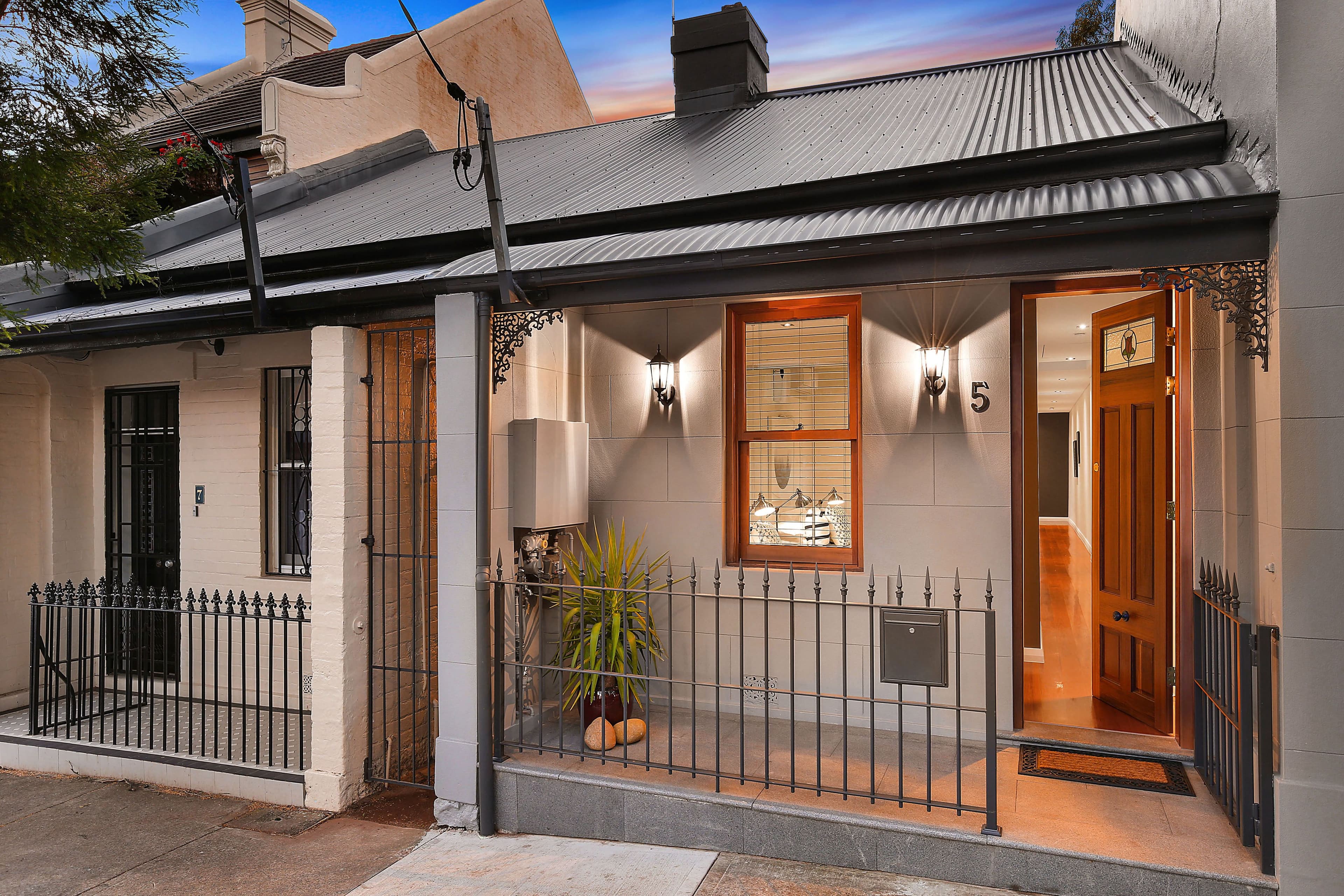 5 Kent Street, Newtown - Thumbnail 2