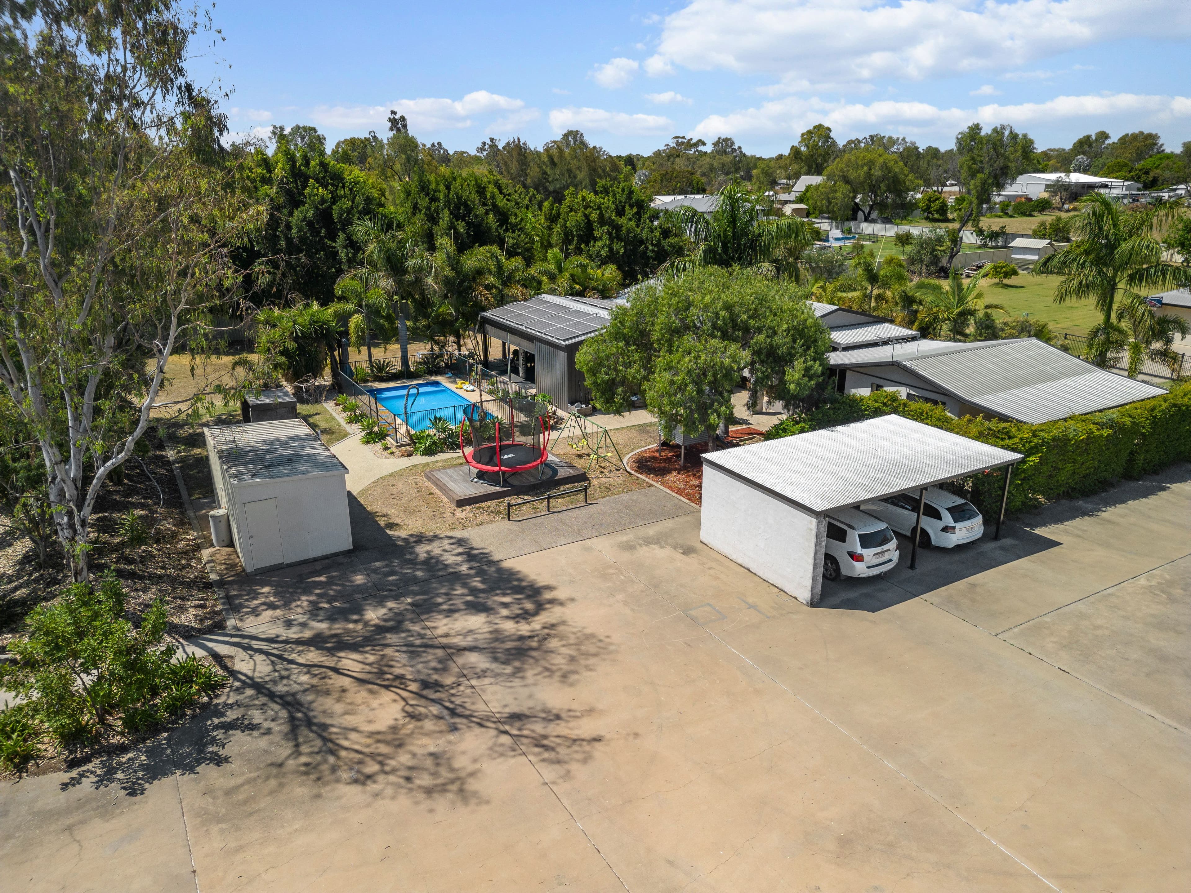 13 Braeside Road, Emerald QLD 4720, Emerald - Thumbnail 4
