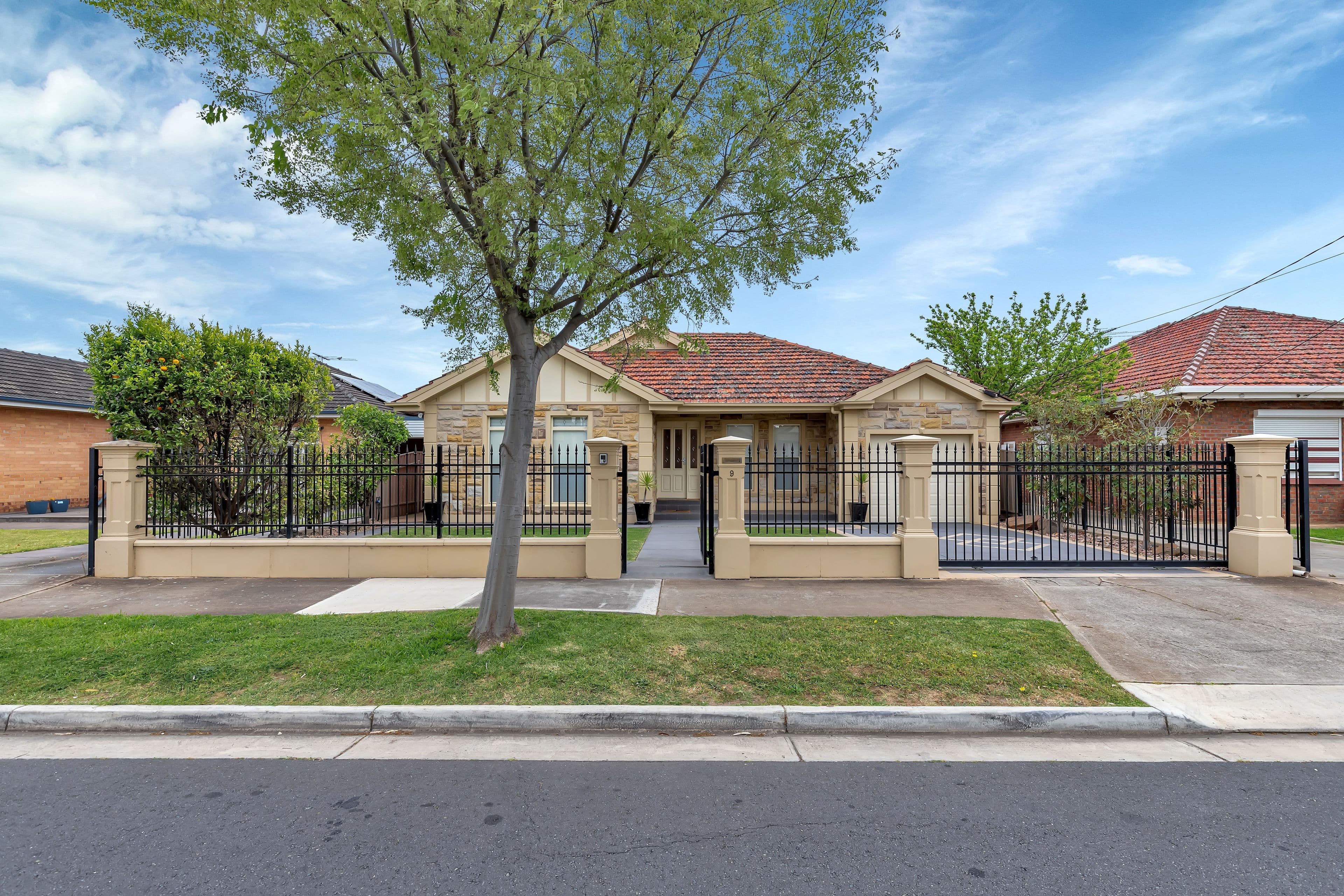 9 Branwhite Street, Findon SA 5023, Findon - Image 1
