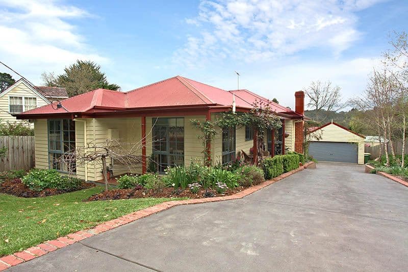 13 DORCHESTER Avenue, MONTROSE VIC 3765, Montrose - Image 1