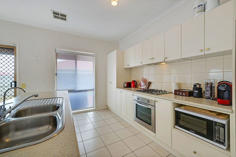 15 Cranbourne Close, Northgate SA 5085, Northgate - Thumbnail 5