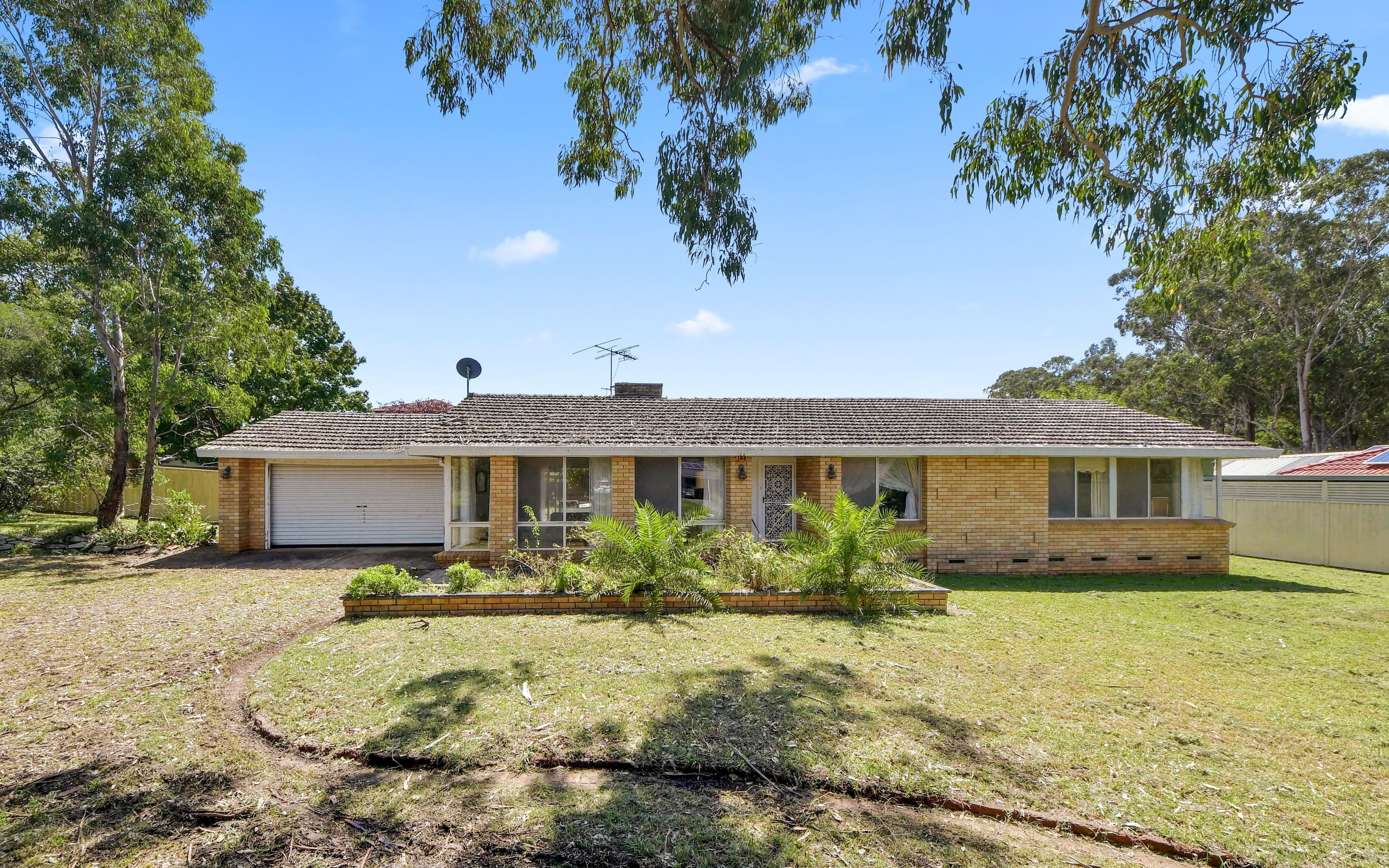 112 Belmont Road, Glenfield NSW 2167, Glenfield - Thumbnail 2