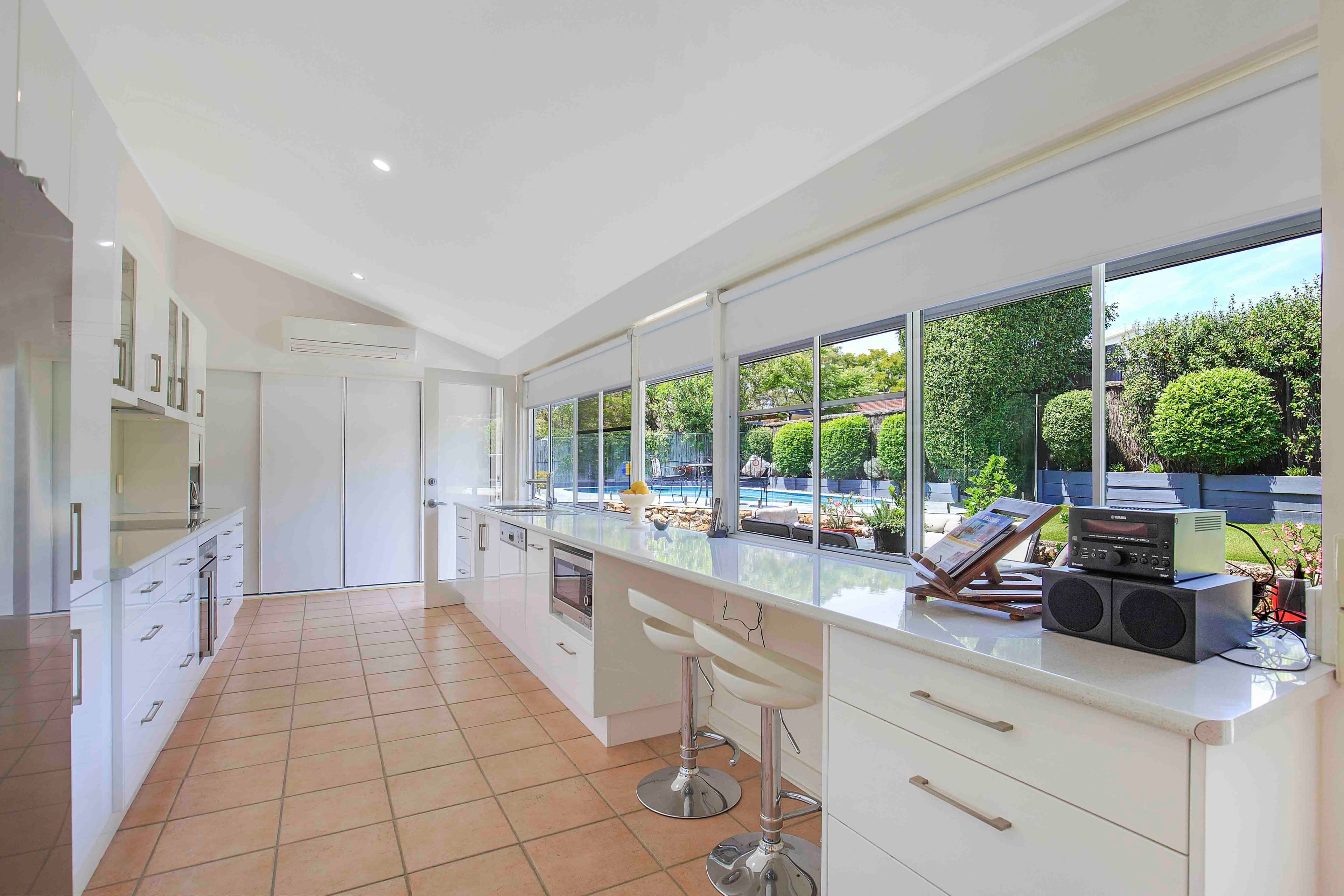 3 Lois Street, Kenmore QLD 4069, Kenmore - Thumbnail 8