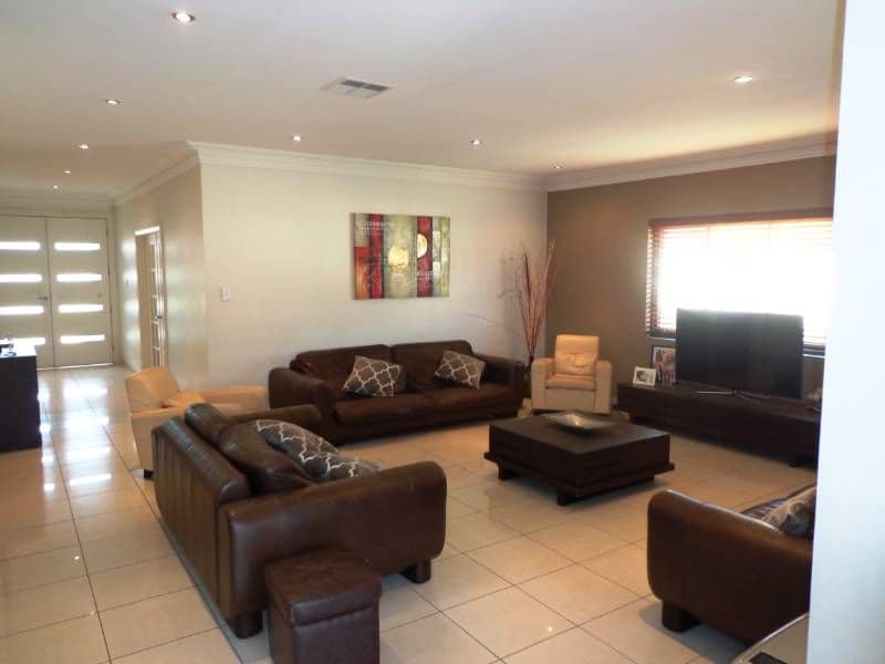 69 Evans Street, FAIRFIELD HEIGHTS NSW 2165, Fairfield Heights - Thumbnail 3