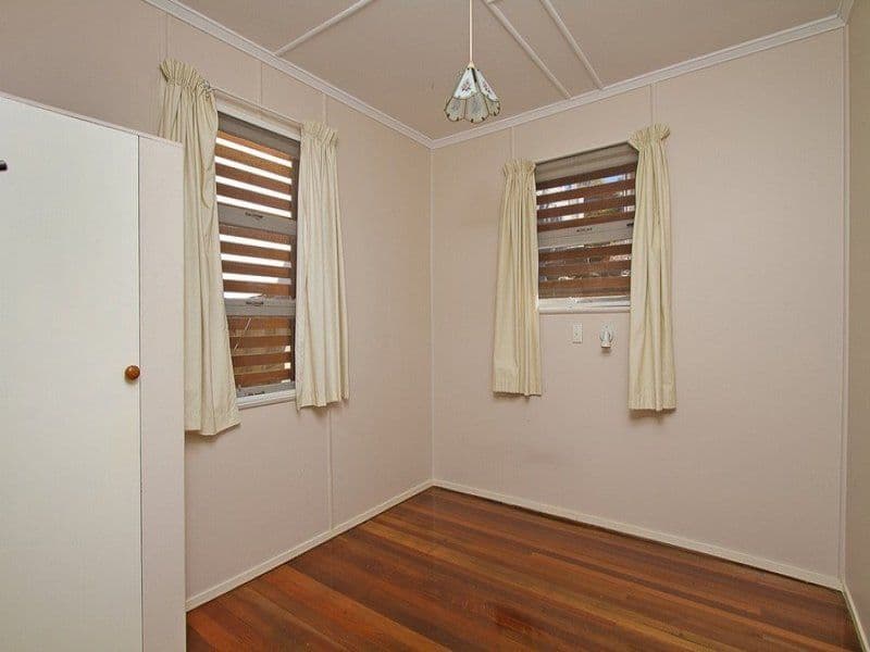7 Biby Street, Tugun QLD 4224, Tugun - Thumbnail 5