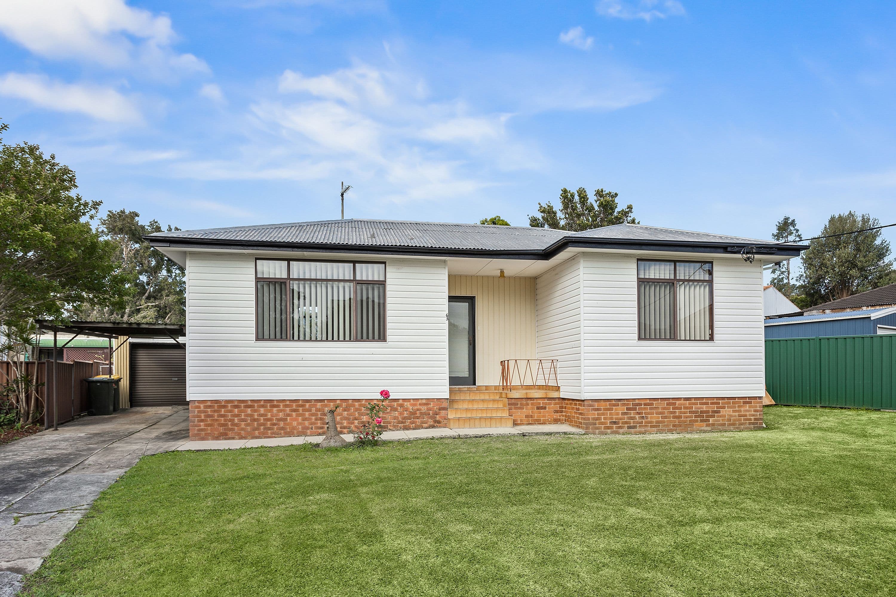 63 Essex Street, Berkeley NSW 2506, Berkeley - Image 1