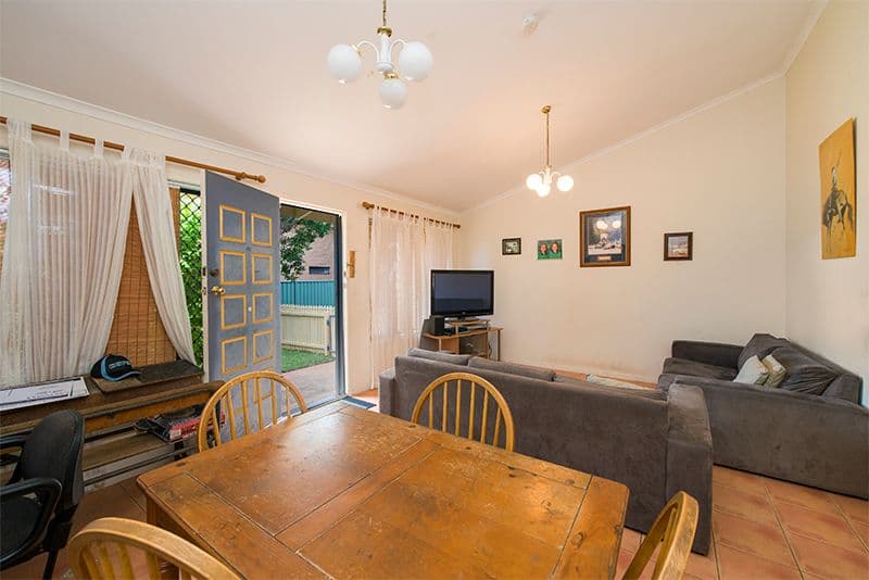 5 Rope Court, Mermaid Waters QLD 4218, Mermaid Waters - Thumbnail 3