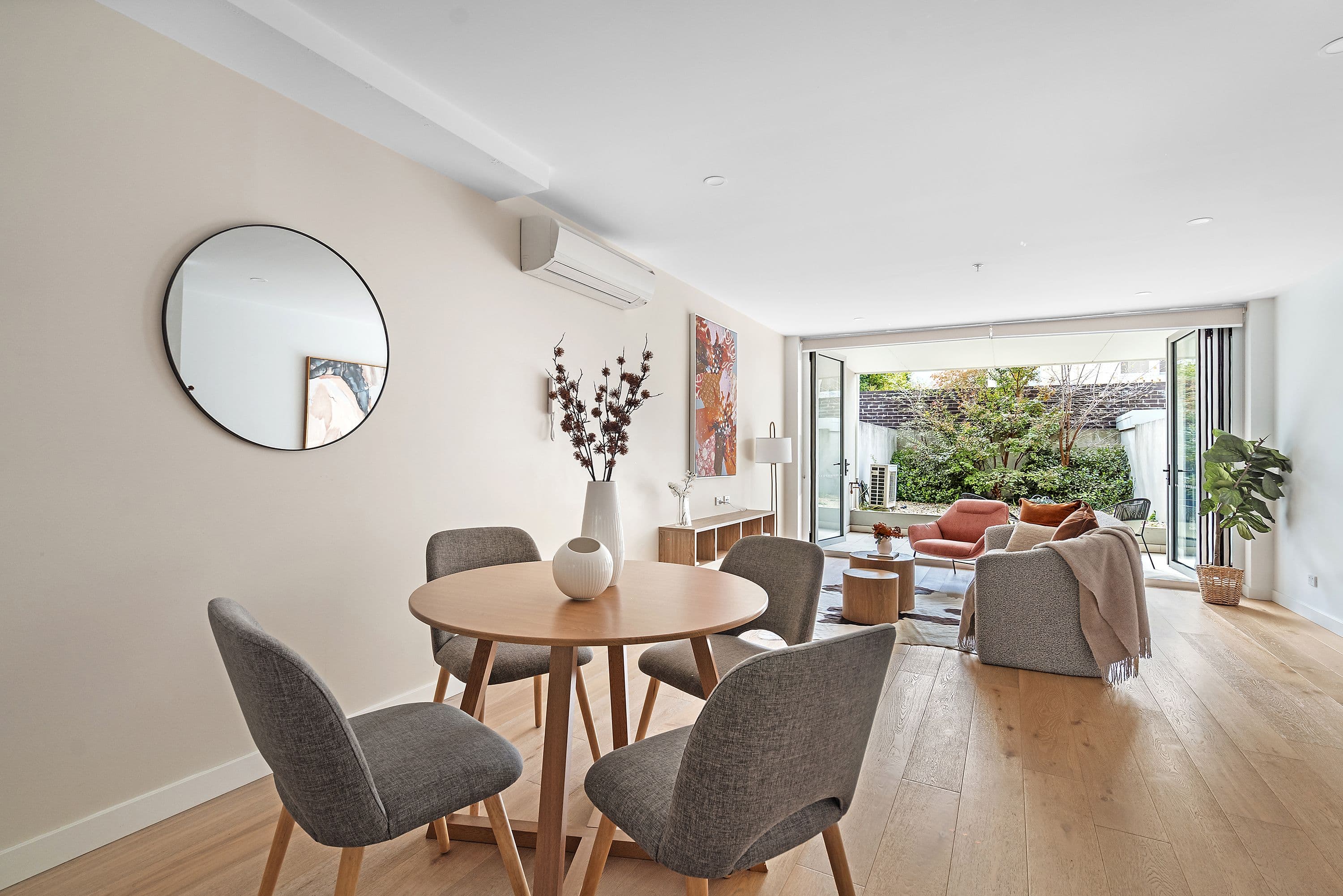 9 Serle Lane, Hawthorn VIC 3122, Hawthorn - Thumbnail 2