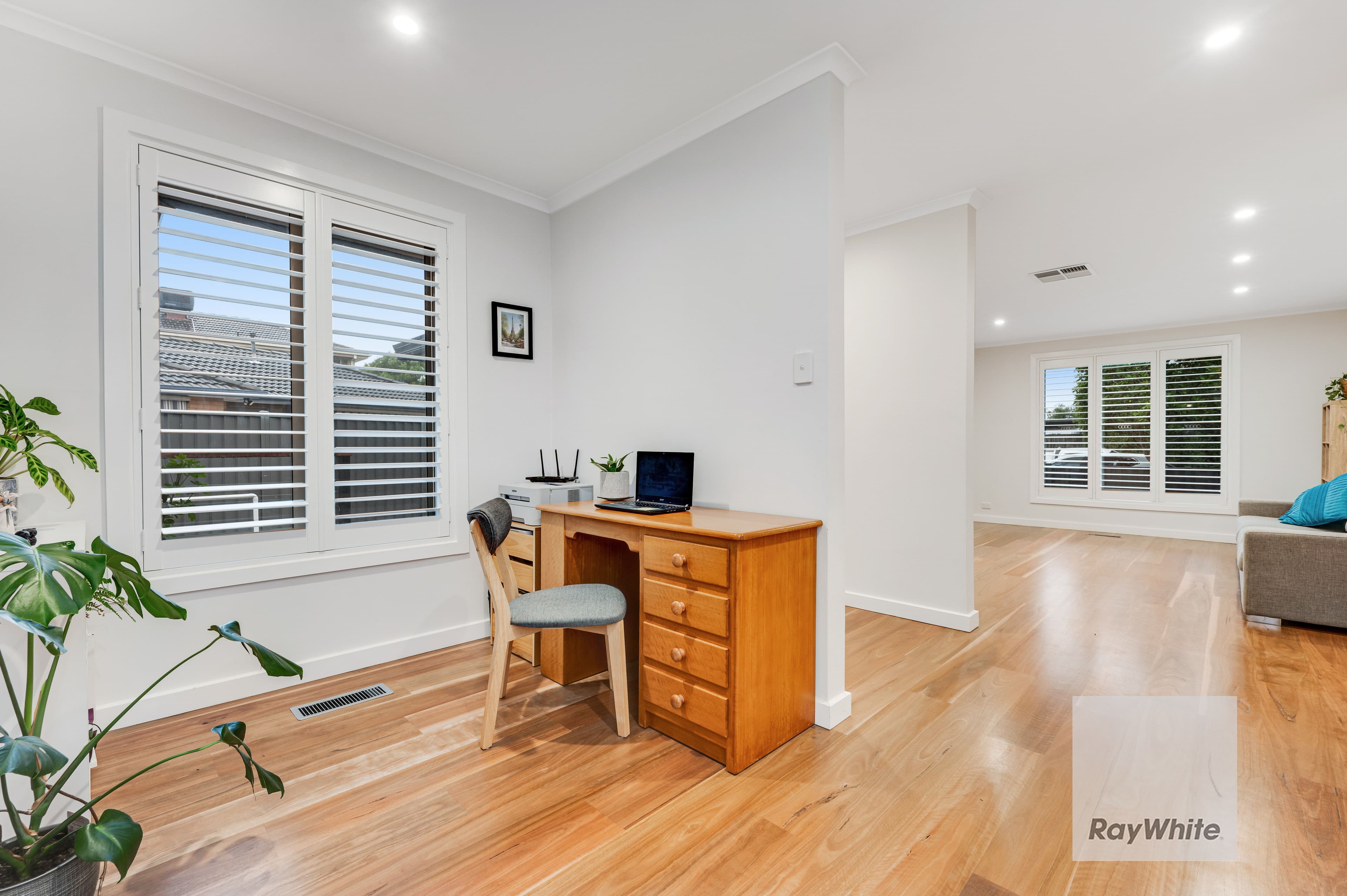 16 Katrina Drive, Gladstone Park VIC 3043, Gladstone Park - Thumbnail 6