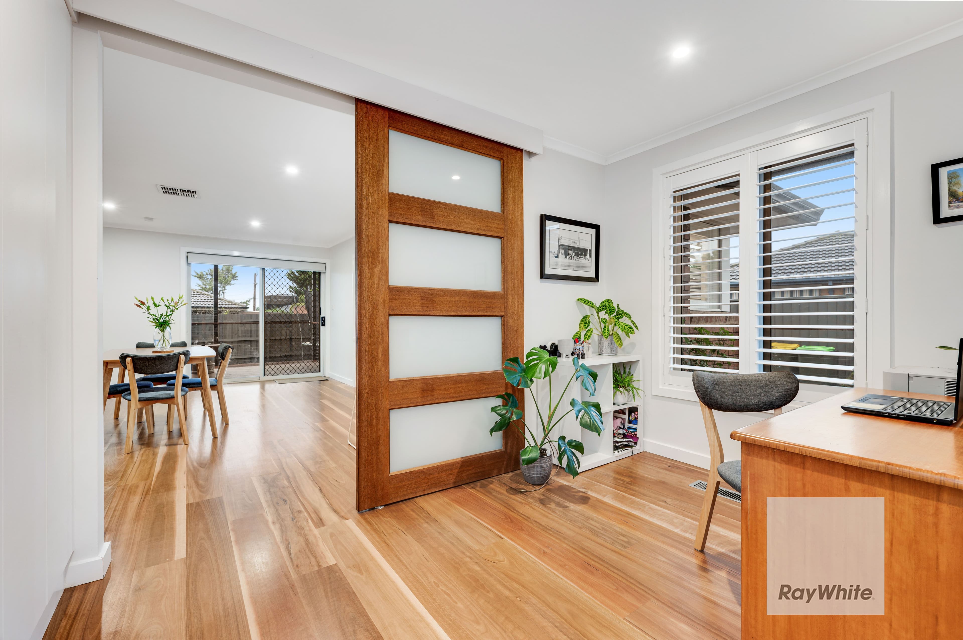 16 Katrina Drive, Gladstone Park VIC 3043, Gladstone Park - Thumbnail 7