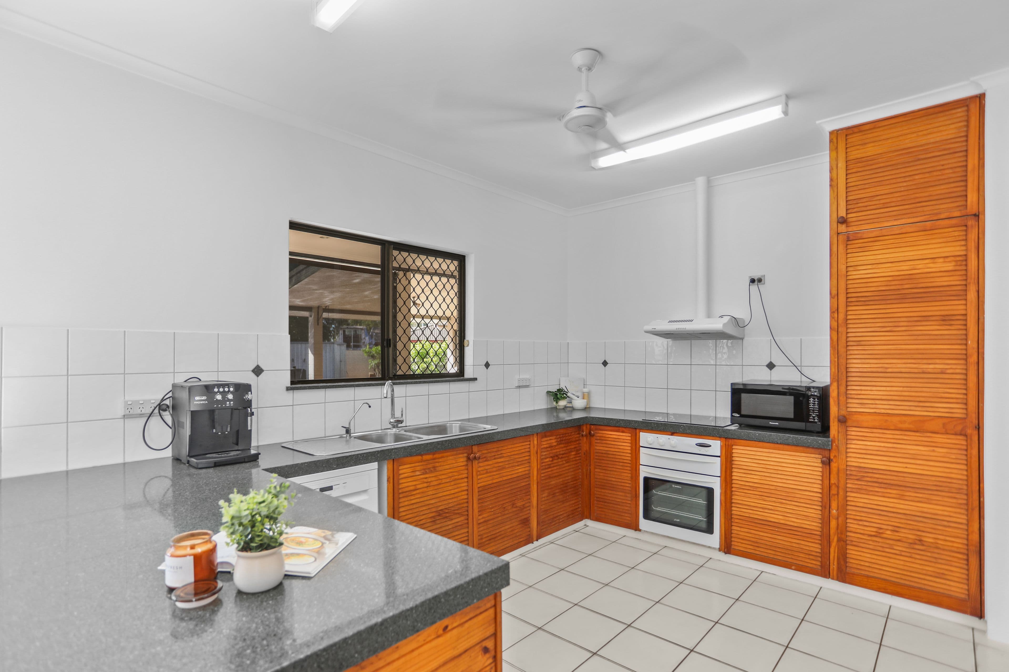 32 Hotham Court, Leanyer NT 0812, Leanyer - Thumbnail 6