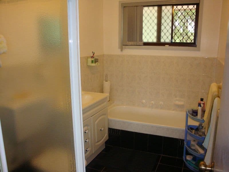34-36 Ainsworth Crescent, WETHERILL PARK NSW 2164, Wetherill Park - Thumbnail 5
