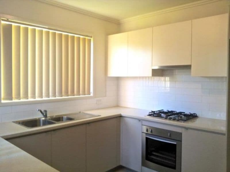 19 Newleaf Parade, BONNYRIGG NSW 2177, Bonnyrigg - Thumbnail 2