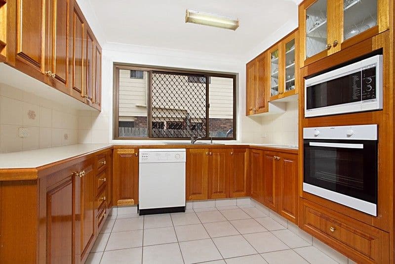 5 Gibbon Street, SPRINGWOOD QLD 4127, Springwood - Thumbnail 2