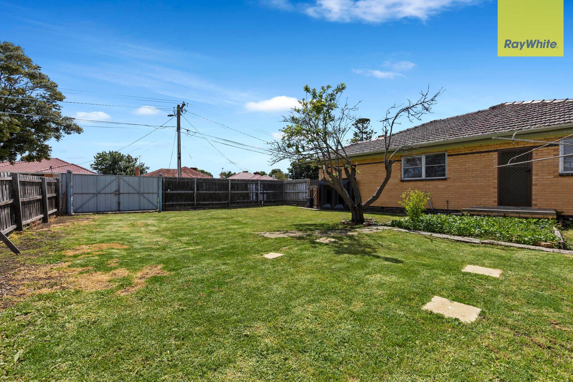 15 Thorndon Drive, St Albans VIC 3021, St Albans - Thumbnail 8