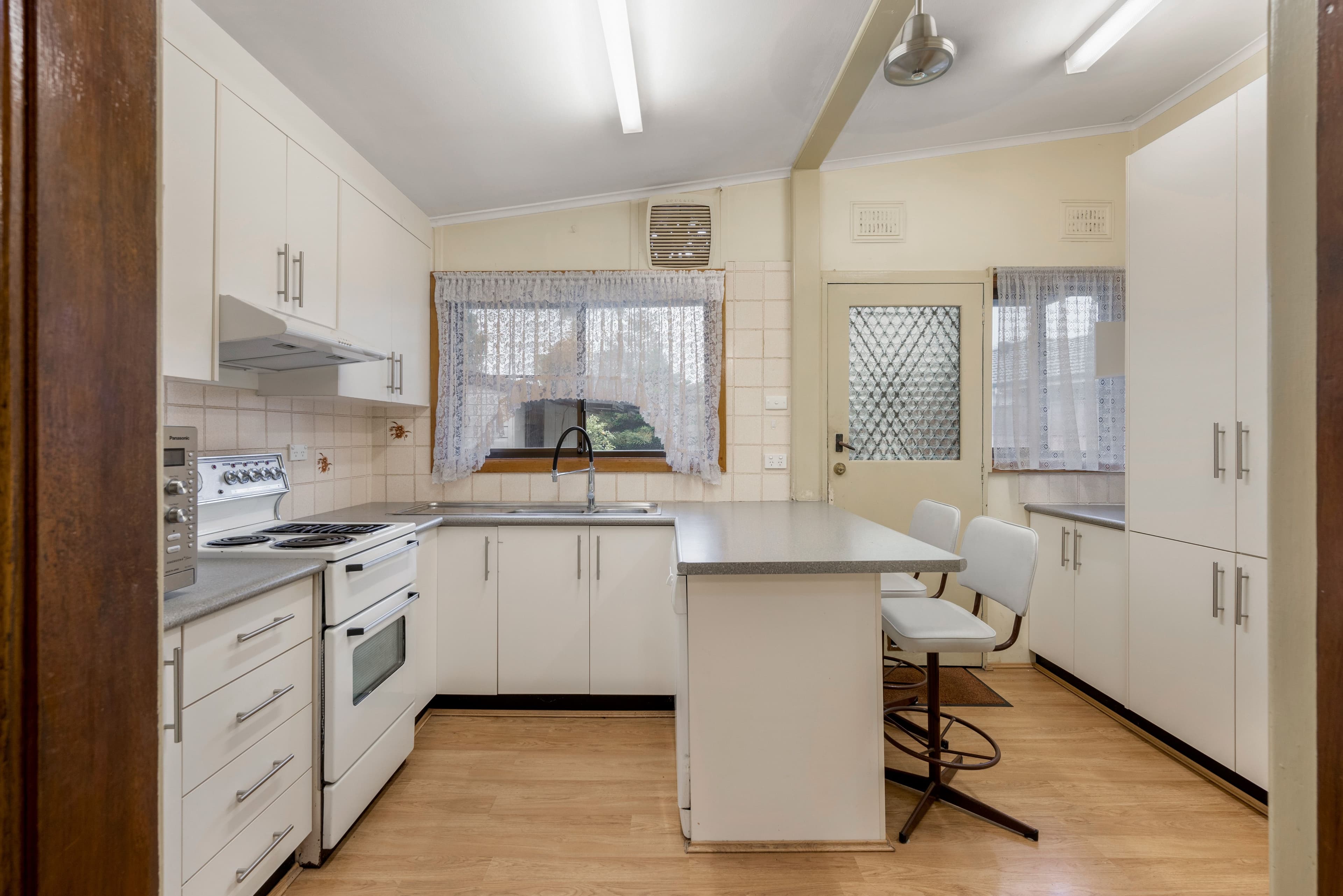 5 Southdown Street, Miller NSW 2168, Miller - Thumbnail 4