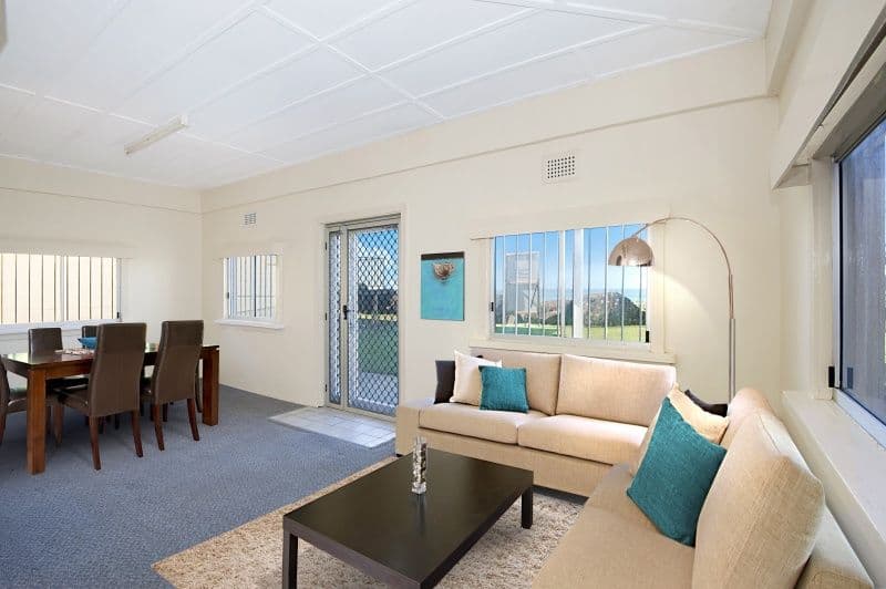 165 Jefferson Lane, PALM BEACH QLD 4221, Palm Beach - Thumbnail 6