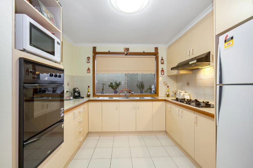 19 Gallery Gate Road, Yallambie VIC 3085, Yallambie - Thumbnail 5