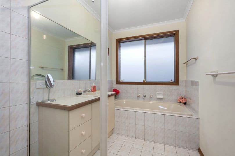 19 Gallery Gate Road, Yallambie VIC 3085, Yallambie - Thumbnail 8