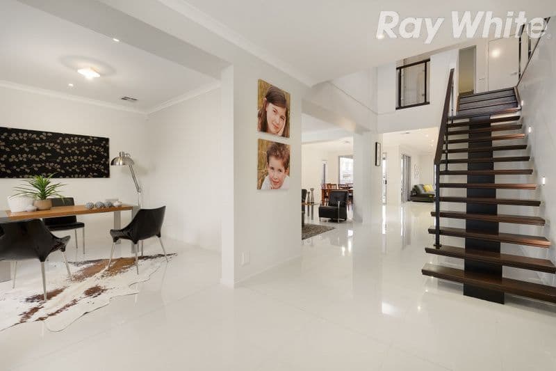 42 Fitzjohns Drive, Bundoora VIC 3083, Bundoora - Thumbnail 2