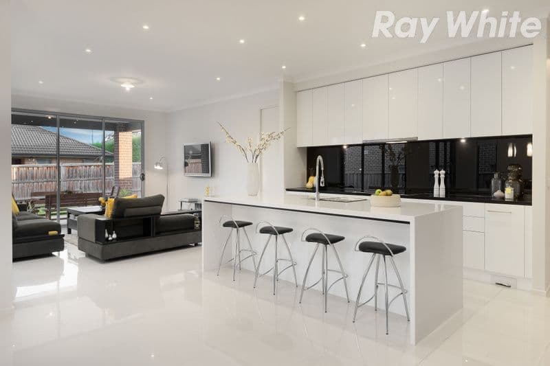 42 Fitzjohns Drive, Bundoora VIC 3083, Bundoora - Thumbnail 4
