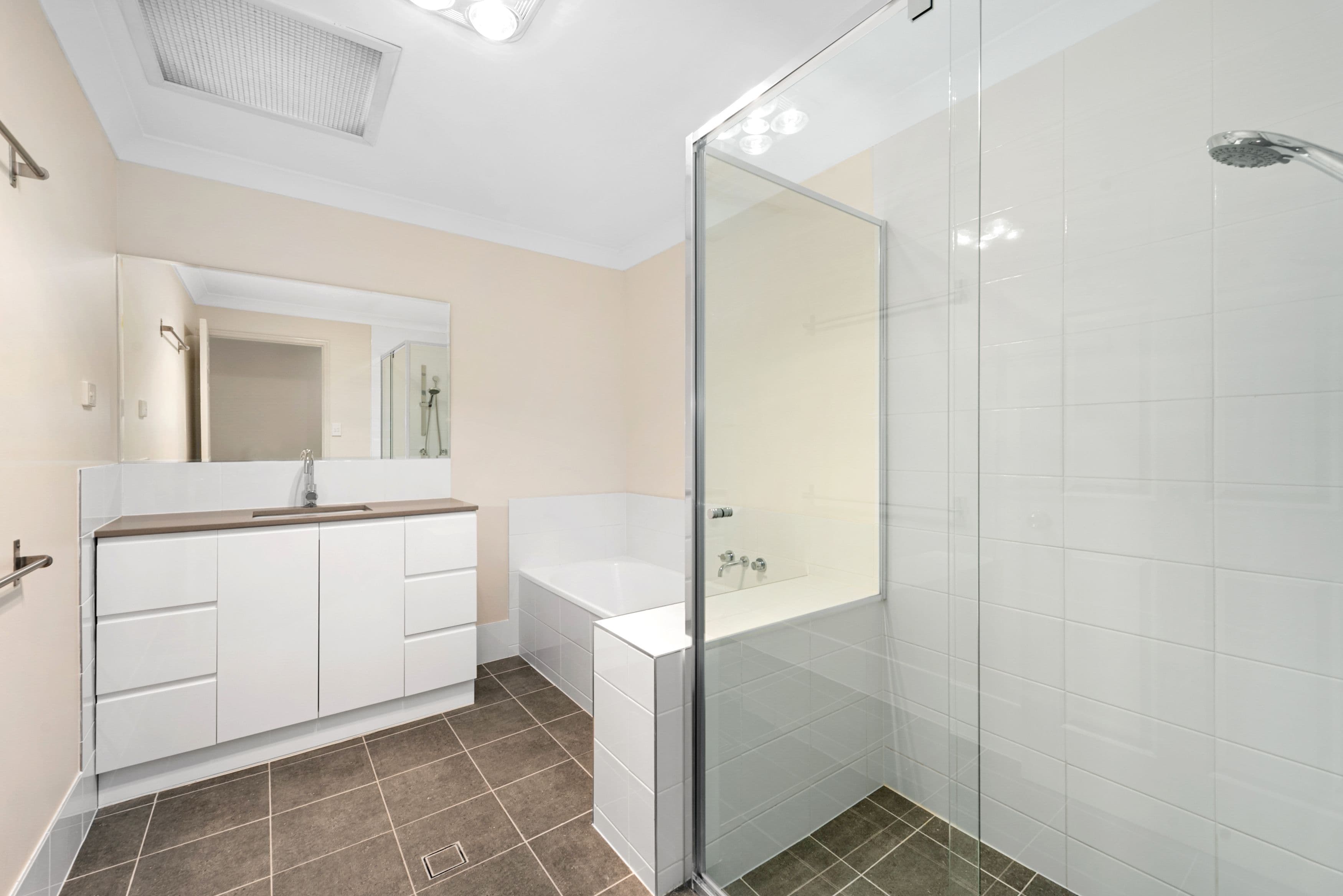 115 Hawthorne Road, Hawthorne QLD 4171, Hawthorne - Thumbnail 6
