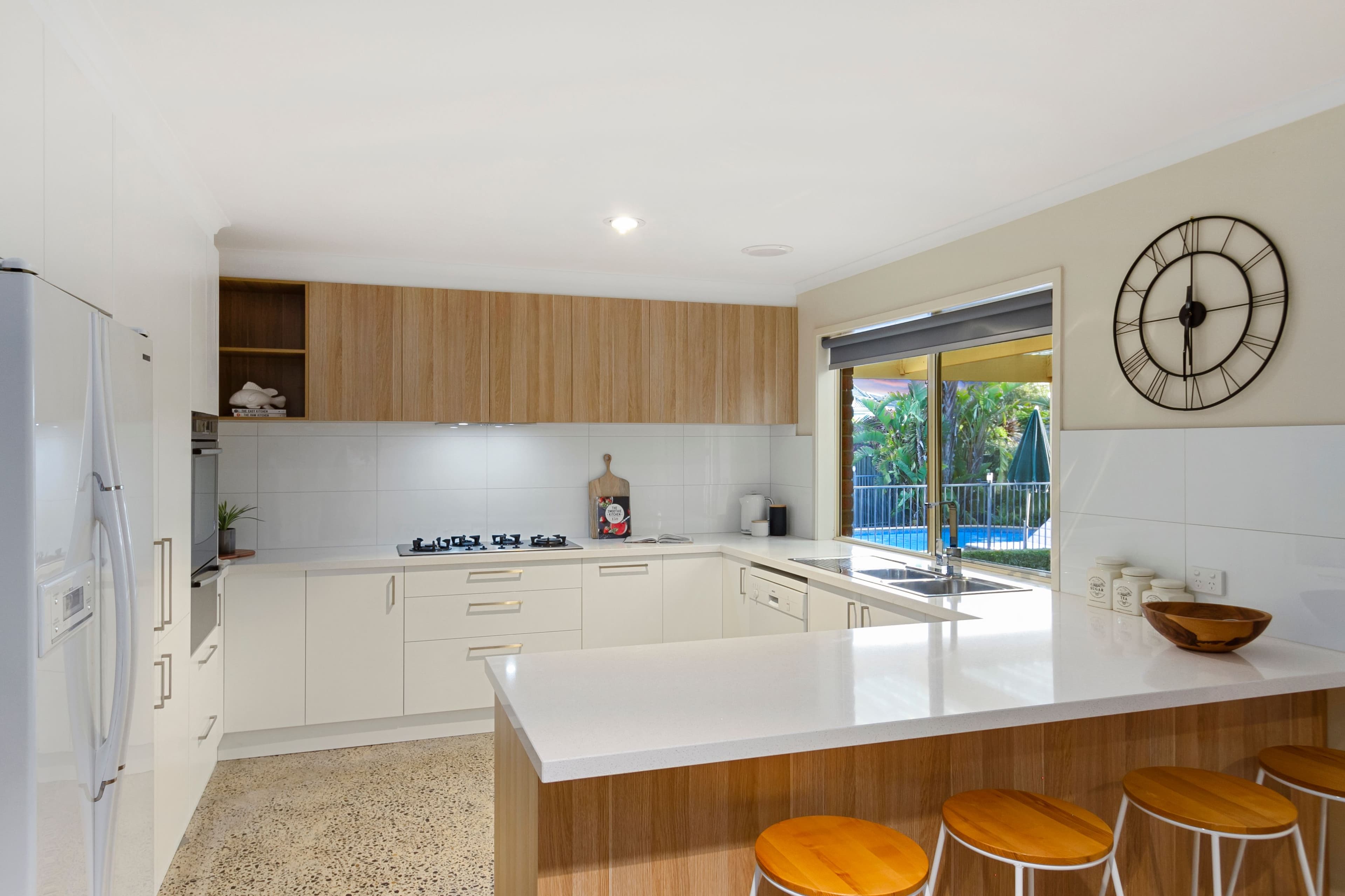 11 Jarrett Court, Rowville VIC 3178, Rowville - Thumbnail 3