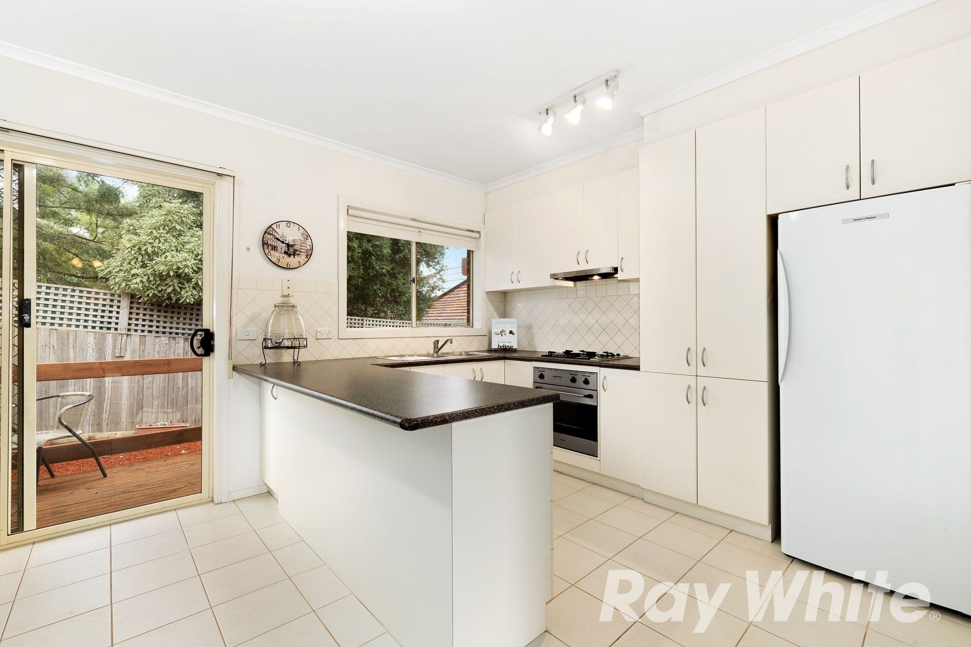 63 Devonshire Road, Watsonia VIC 3087, Watsonia - Thumbnail 4