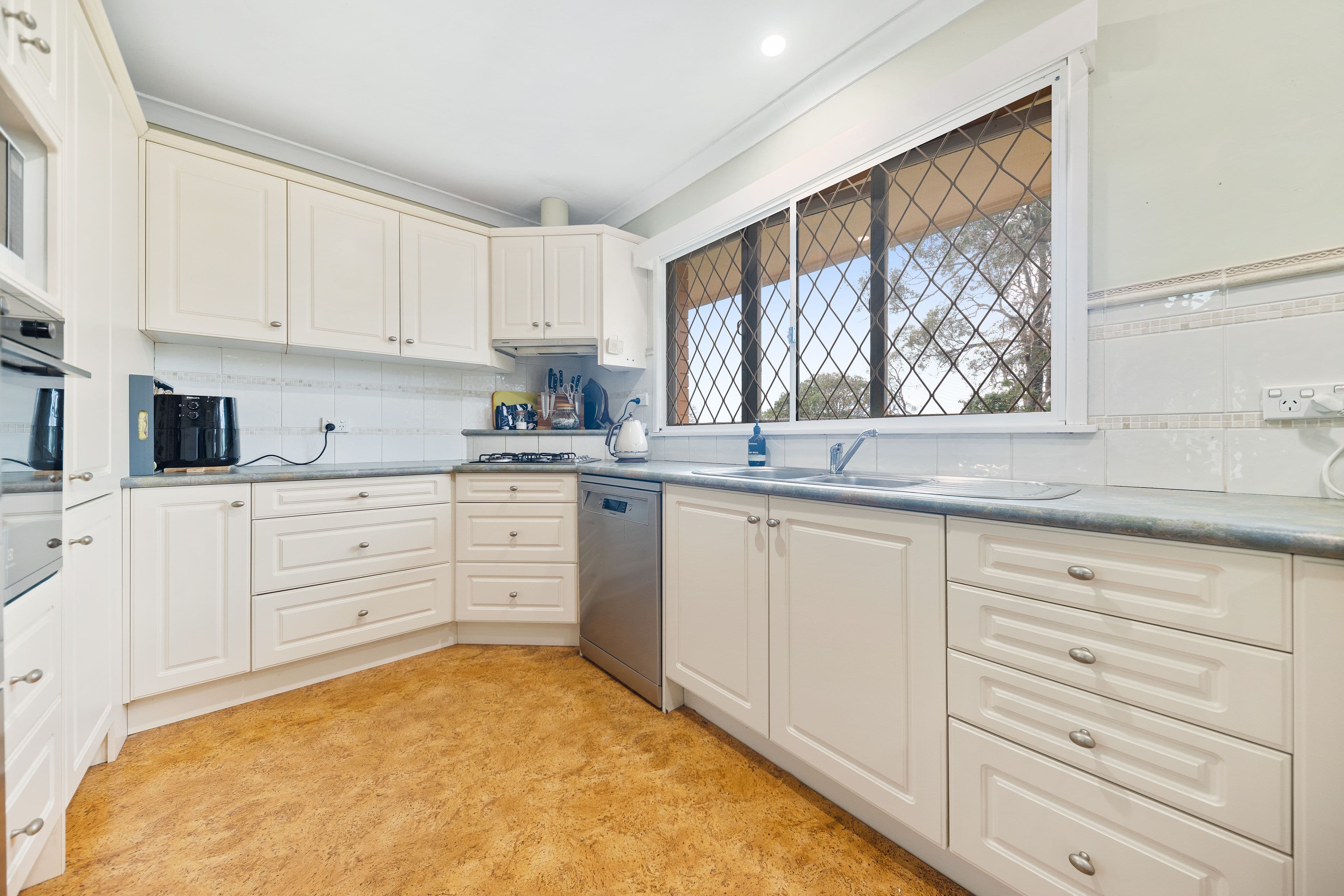 16 Tomago Street, Aspley QLD 4034, Aspley - Thumbnail 4