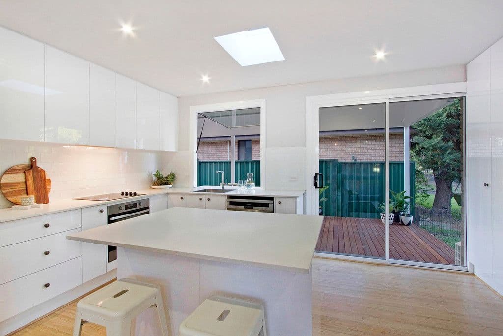 6 William Cox Drive, Richmond - Thumbnail 3