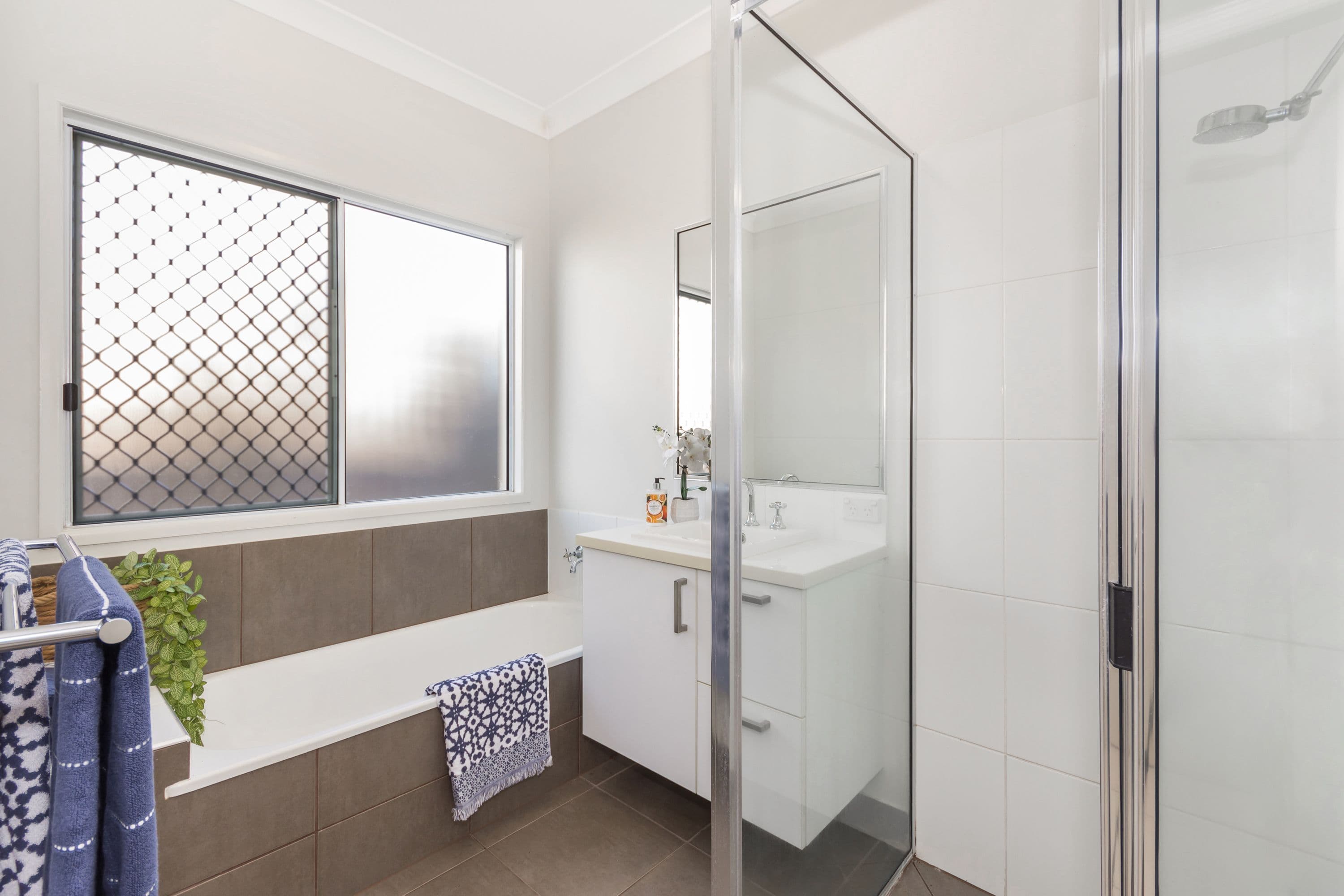 10 Channel Street, Bushland Beach QLD 4818, Bushland Beach - Thumbnail 7