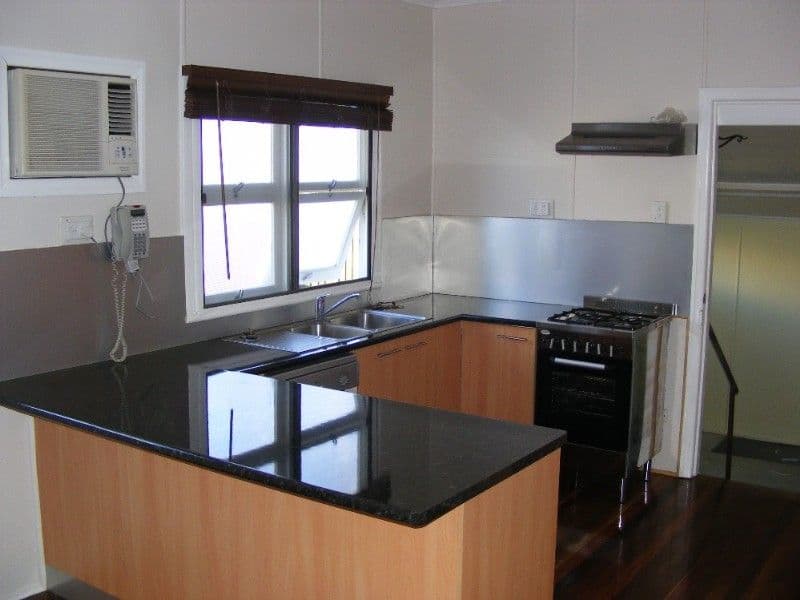 16 Greenwood Street, KEPNOCK QLD 4670, Kepnock - Thumbnail 2