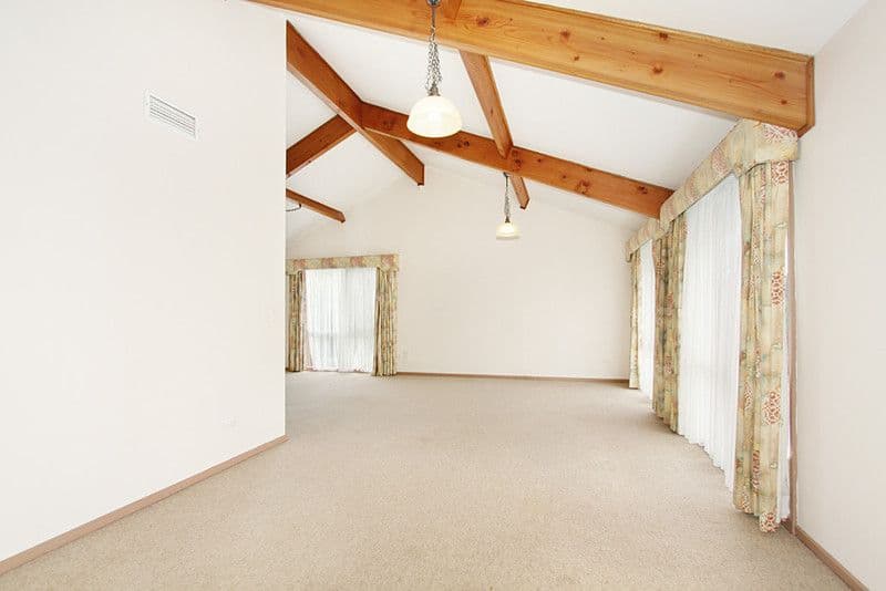 26 Stirling Street, FERNTREE GULLY VIC 3156, Ferntree Gully - Thumbnail 2