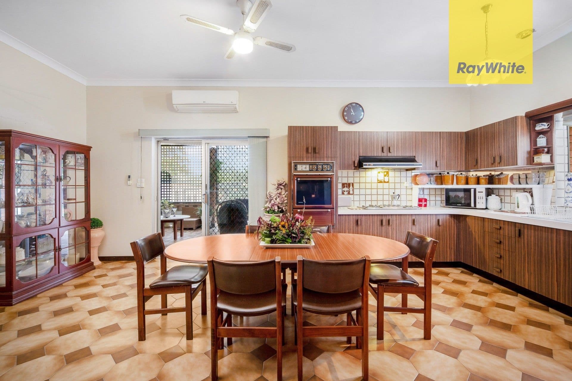 21 Austral Avenue, Westmead NSW 2145, Westmead - Thumbnail 2