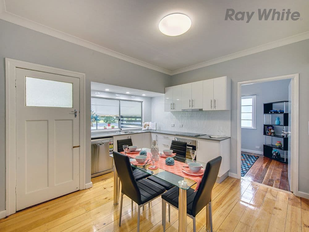 11 Lusitania Street, Newtown QLD 4305, Newtown - Thumbnail 5
