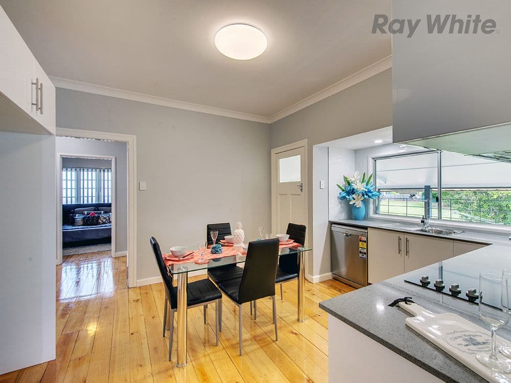 11 Lusitania Street, Newtown QLD 4305, Newtown - Thumbnail 6