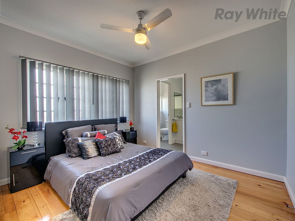 11 Lusitania Street, Newtown QLD 4305, Newtown - Thumbnail 7