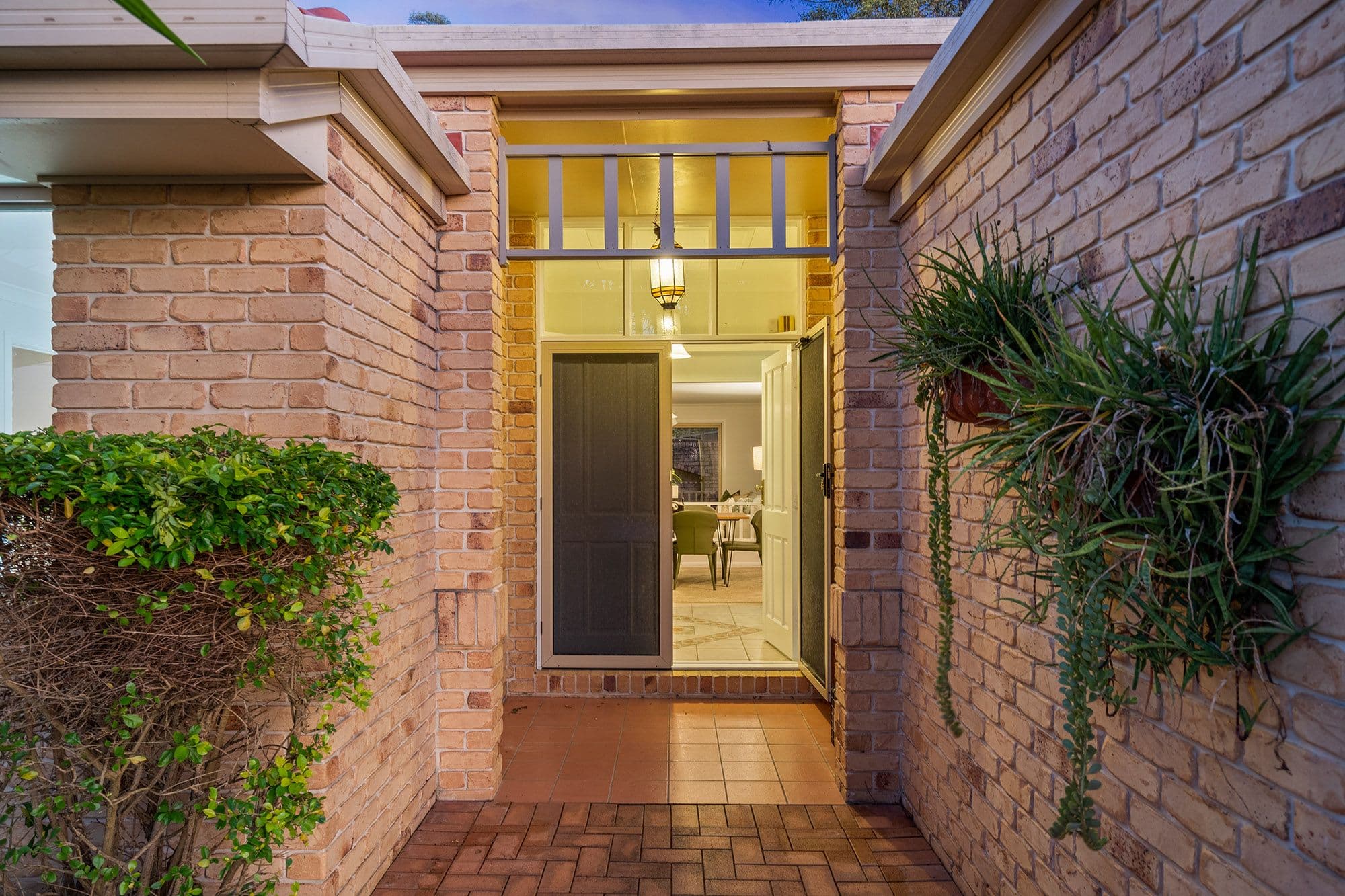 6 Parkana Court, Rochedale South QLD 4123, Rochedale South - Thumbnail 3